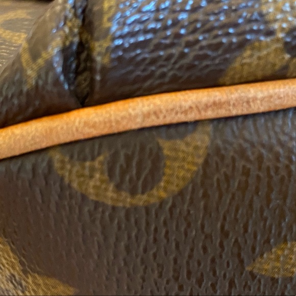 Louis Vuitton Tulum shoulder bag - Picture 6 of 13